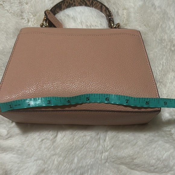 Coach Leather Pepper Shell Bag Pink with Gold Hardware - Picture 10 of 11